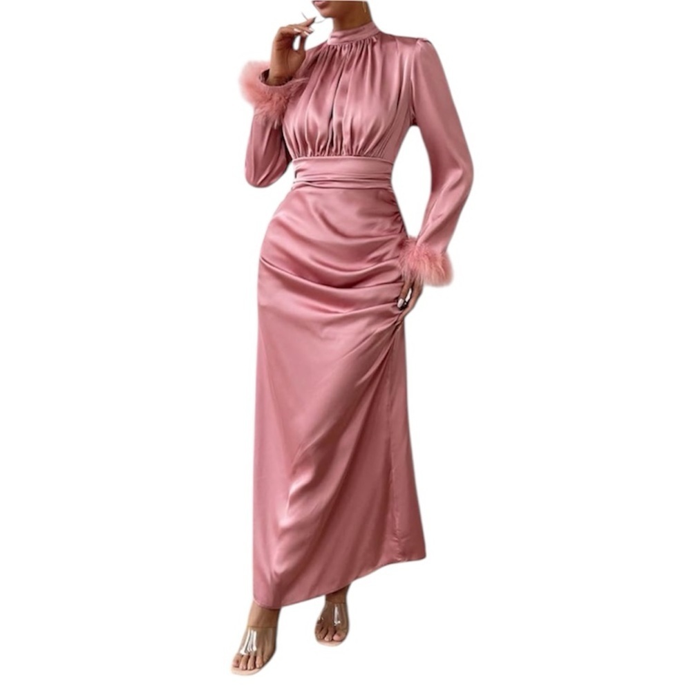 ❤️ 🆕 SHEIN Curve Chiquease Fuzzy Cuff Ruched Detail Satin Dress Maxi Size 5XL